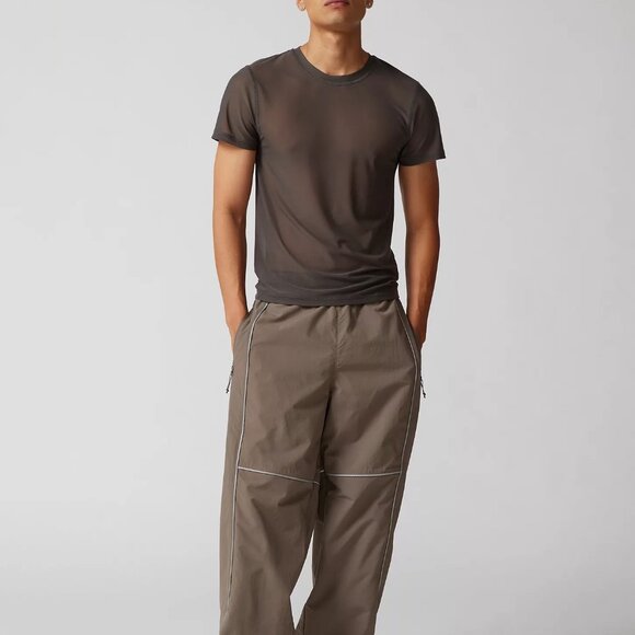 NWT Urban Outfitters Power Mesh Tee Men Size Large Grey - Picture 5 of 5